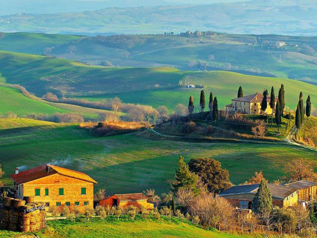 Cảnh sắc đẹp như tranh vẽ ở vùng đất nổi tiếng Tuscany - Italy